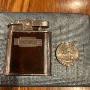 Vintage Ronson Whirlwind Lighter